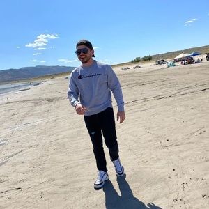 Meet your Posher, Thomas